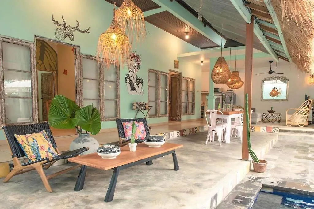 Seminyak Beach Seasalt Hibiscus Villa Vh Indonesien